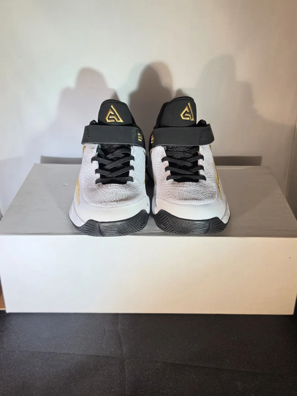 Nike Kids White, Black & Gold Basketball Sneakers